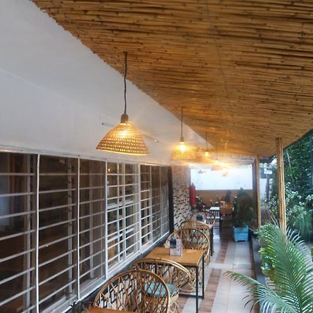 Judith Home Fika Cafe Кигали Экстерьер фото